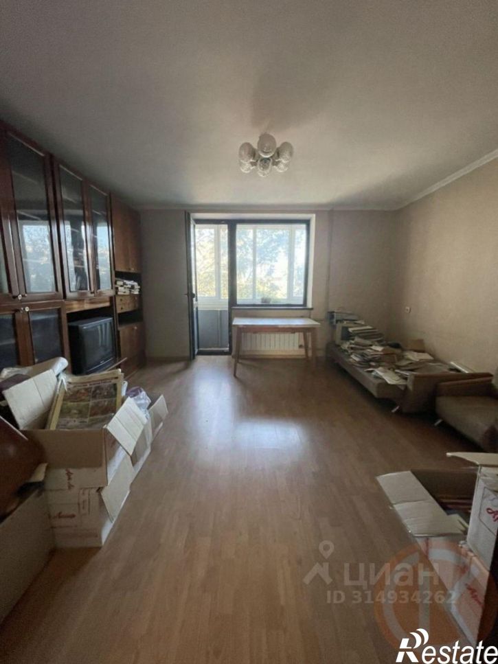 4-комн квартира улица 60-летия Октября, 18А,  д. 18А