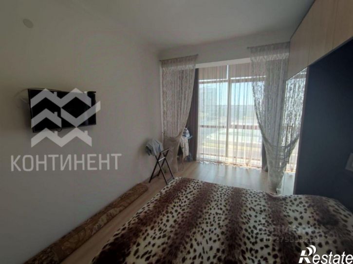 4-комн квартира пр-кт Победы, 53,  д. 53