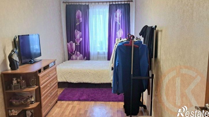 3-комн квартира проспект Победы, 27,  д. 27