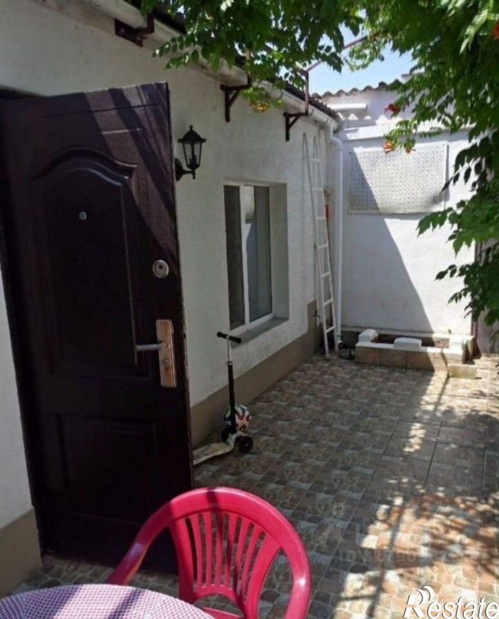 3-комн квартира ул Толстого, 8,  д. 8