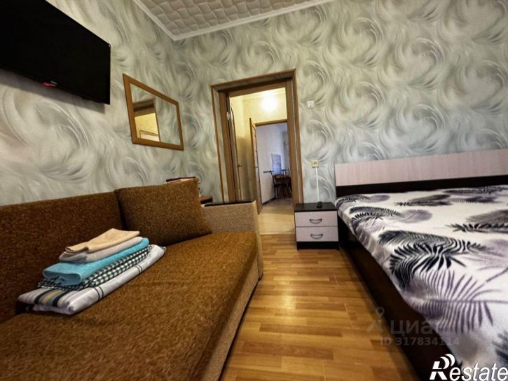 3-комн квартира ул Санаторская, 10,  д. 10