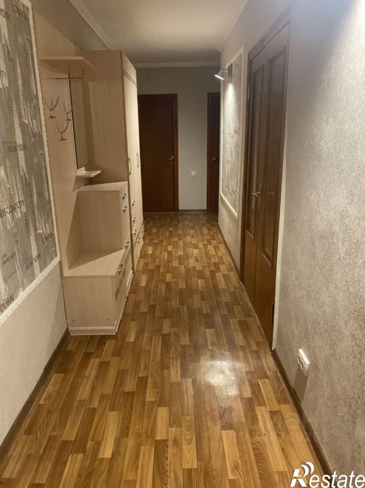 3-комн квартира ул Демышева, 111,  д. 111