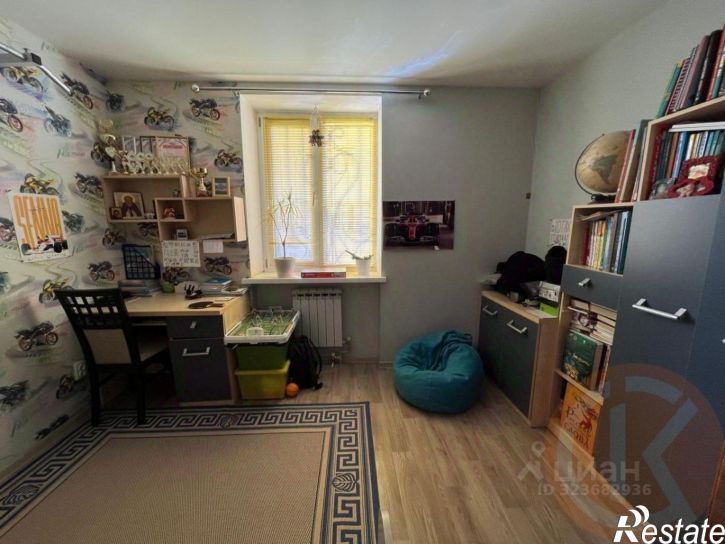 4-комн квартира улица Кропоткина, 63А,  д. 63А