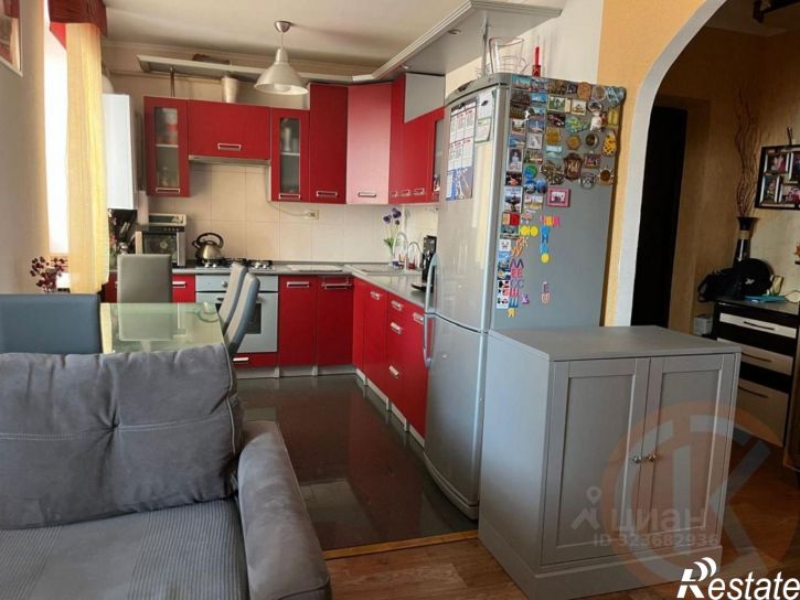 4-комн квартира улица Кропоткина, 63А,  д. 63А