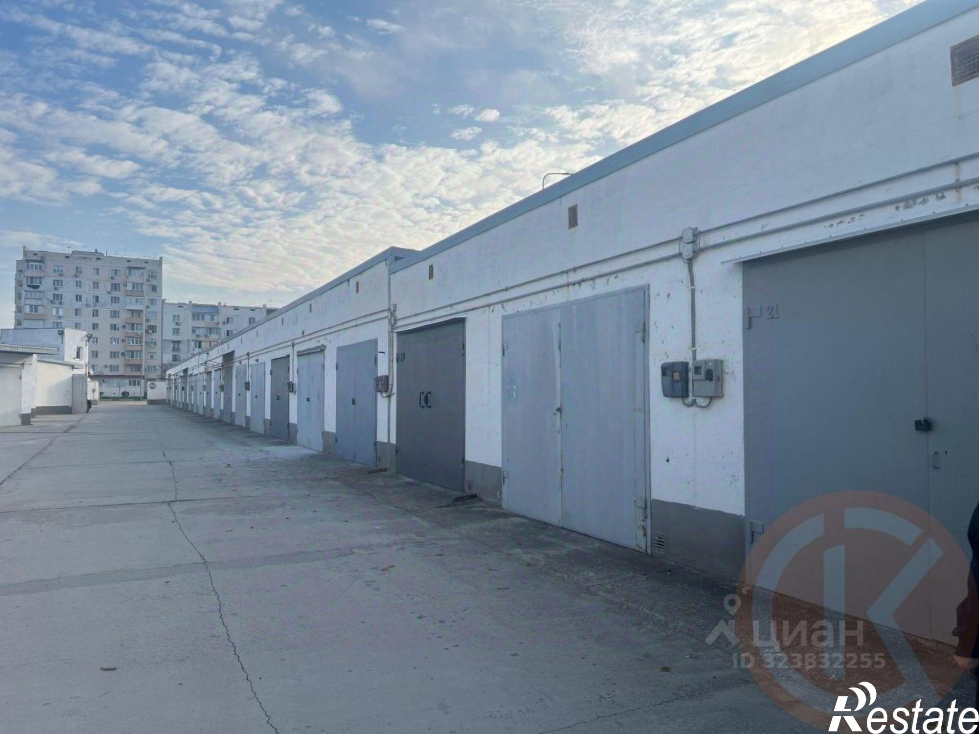 Купить гараж, место в паркинге за 2 000 020 рублей на ул имени Белогубца, 39