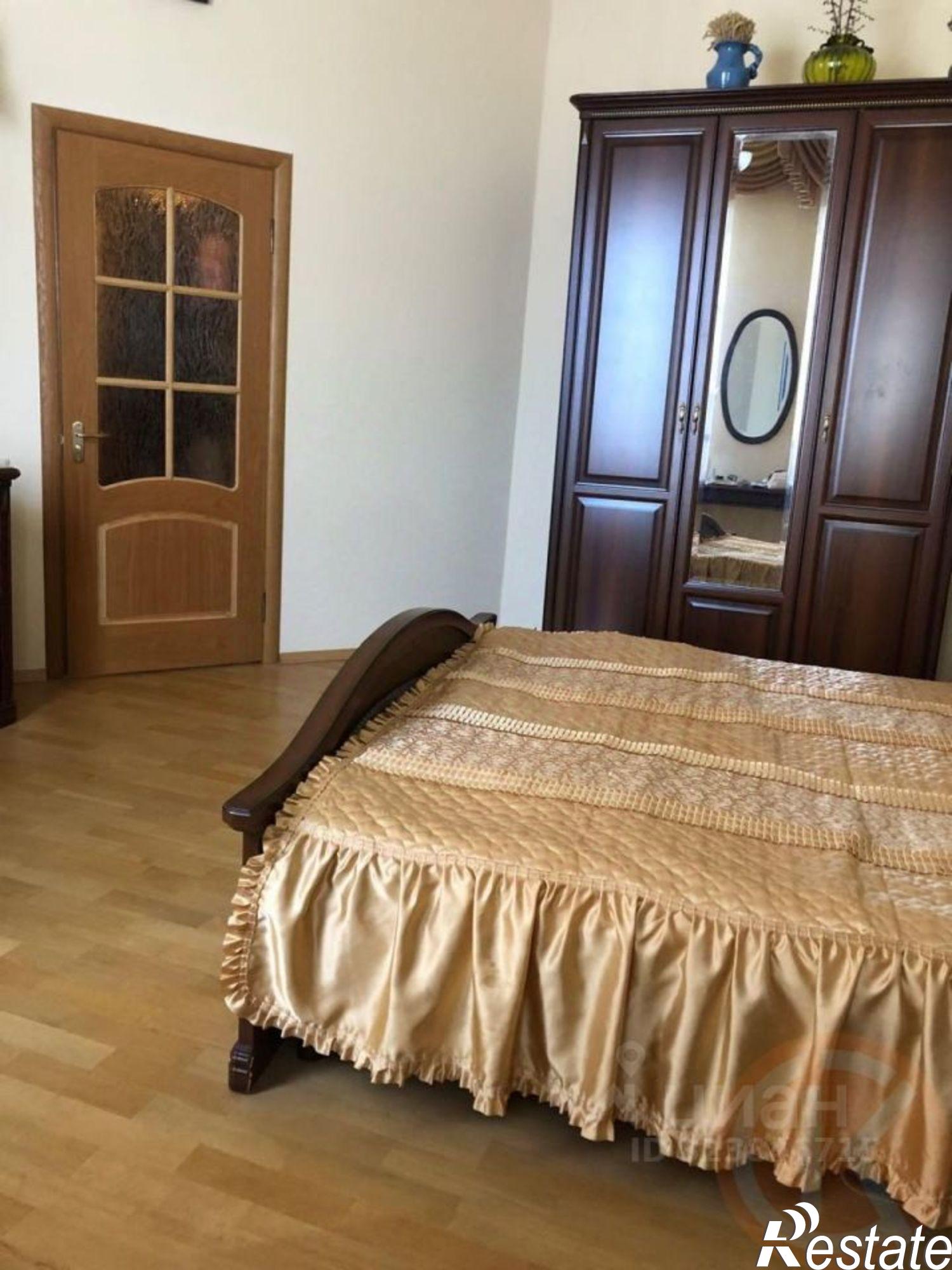 Купить квартиру за 18 200 000 рублей на ул Пионерская, 7