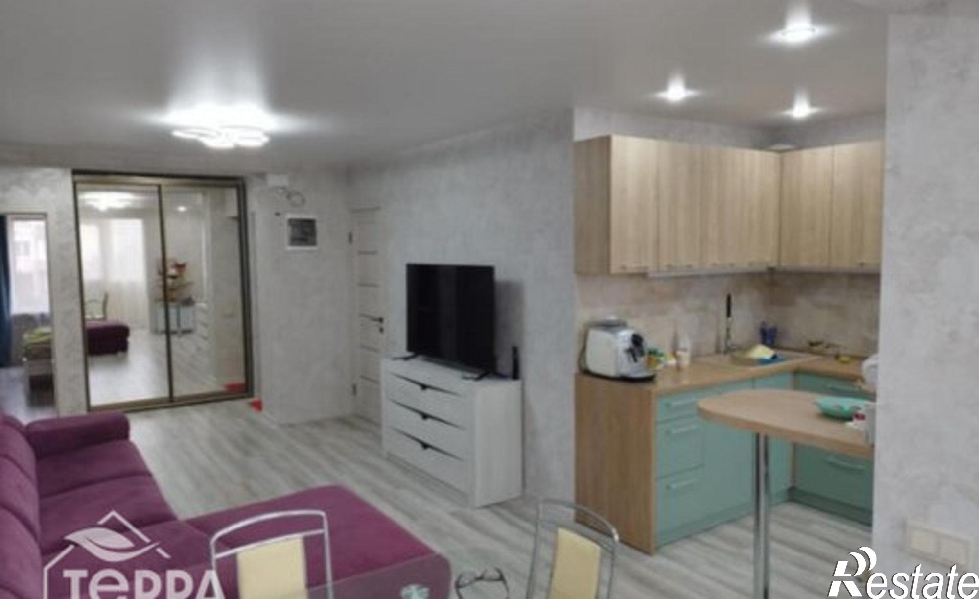 Купить квартиру за 10 200 000 рублей на улица Демышева, 156