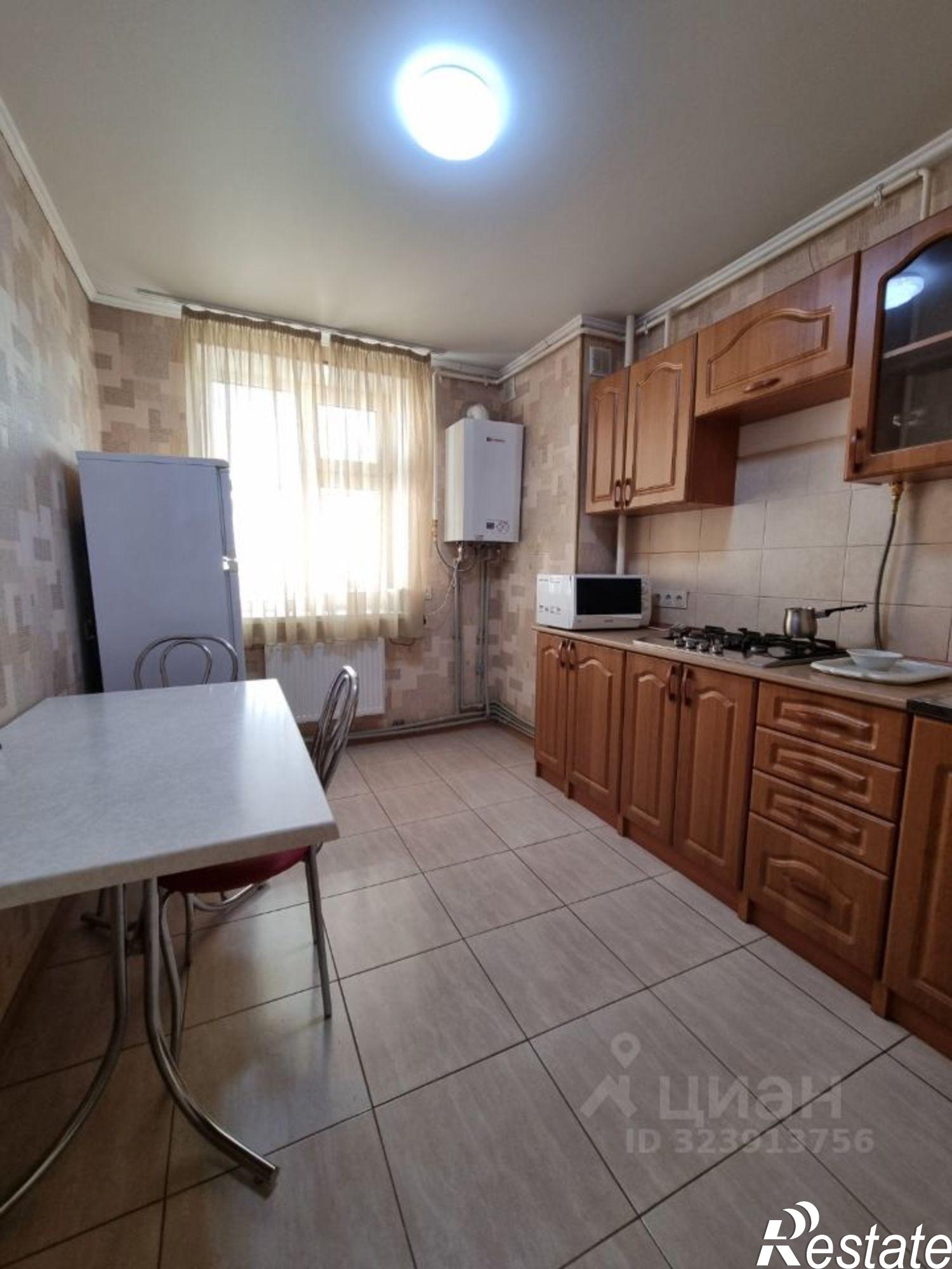 Сдать квартиру за 23 000 рублей на ул им.9-го Мая, 142б