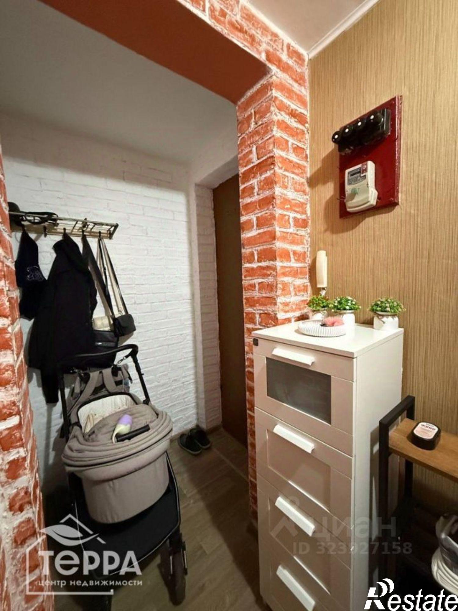 Купить квартиру за 8 000 000 рублей на Евпатория г., Победы пр-кт., 13