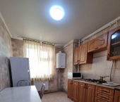 1-комн, 38кв м, этаж 4/9 ул им.9-го Мая, 142б