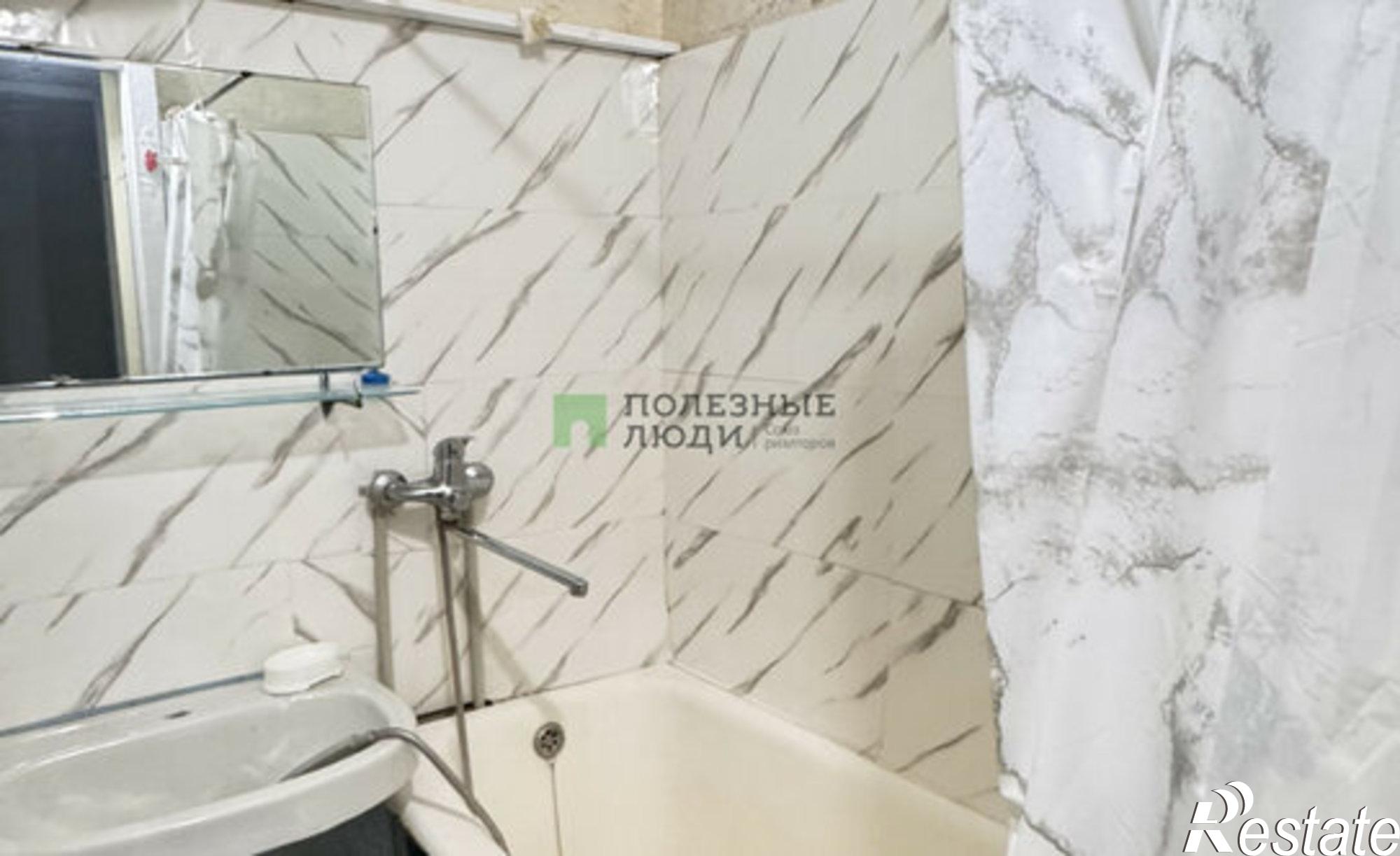 Купить квартиру за 6 900 000 рублей на улица 60-летия Октября, 16