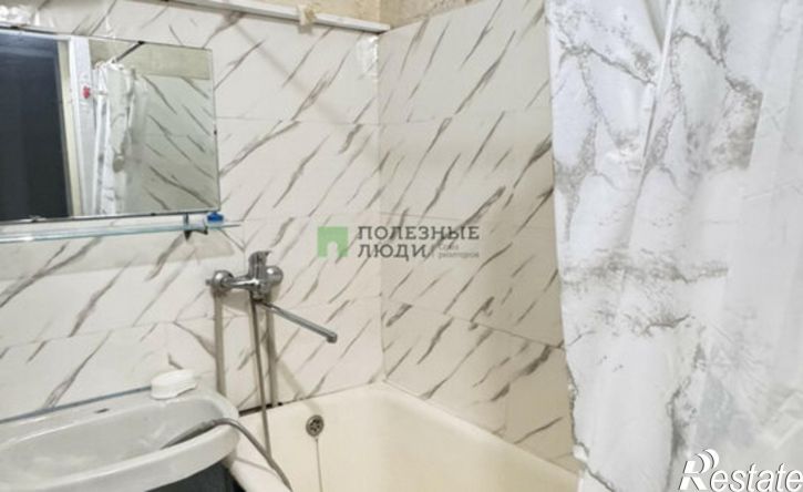 3-комн квартира улица 60-летия Октября, 16,  д. 16