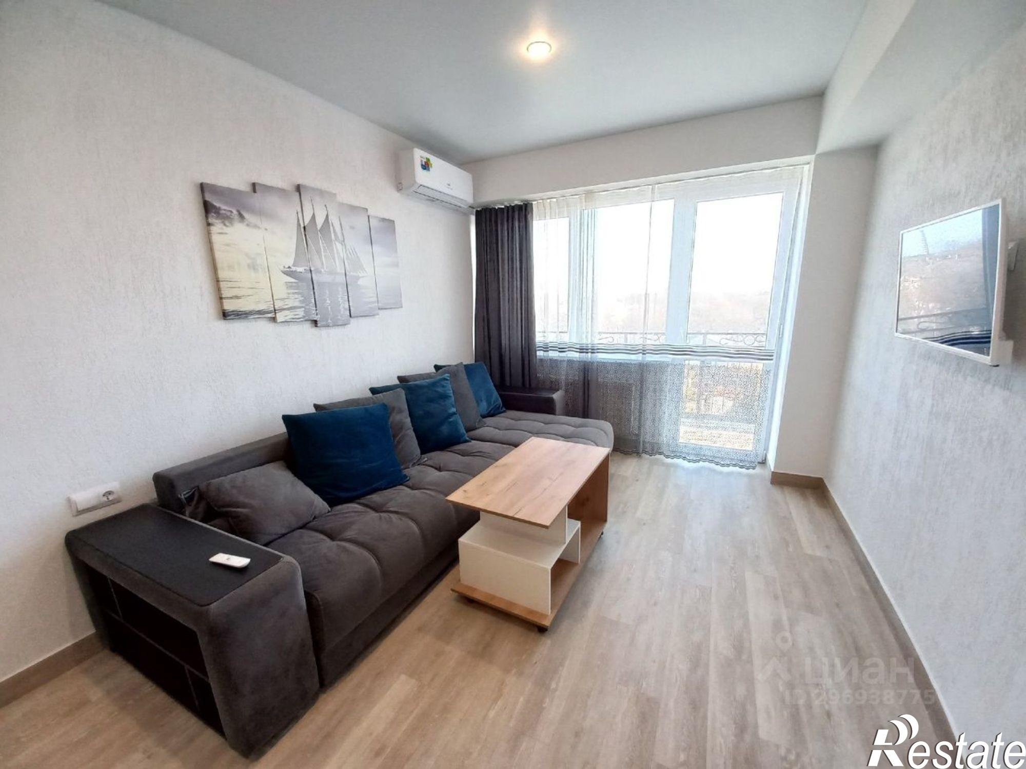 Сдать квартиру за 35 000 рублей на ул Кирова, 13а