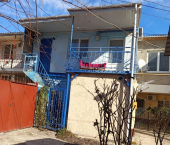 2-комн, 45кв м, этаж 2/2 улица Революции, 34/1/1