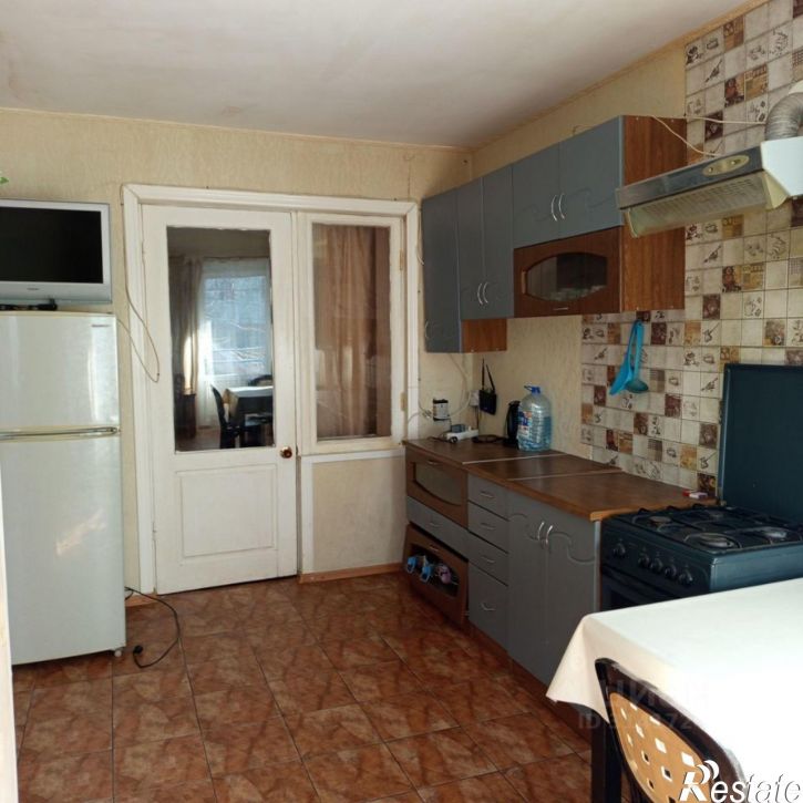 2-комн квартира улица Революции, 34/1/1,  д. 34/1/1