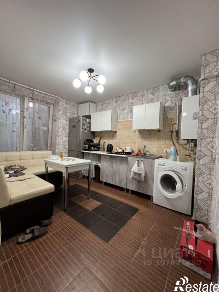 3-комн квартира улица Демышева, 99,  д. 99