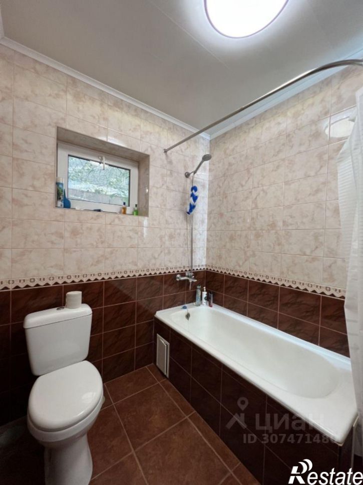 3-комн квартира улица Демышева, 99,  д. 99