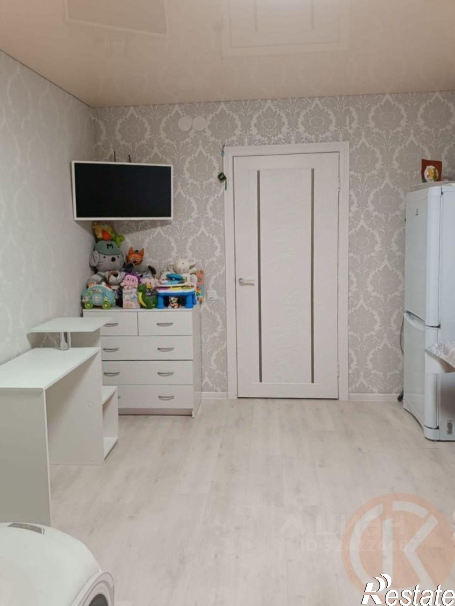 Купить комнату за 2 300 000 рублей на Интернациональная улица, 137