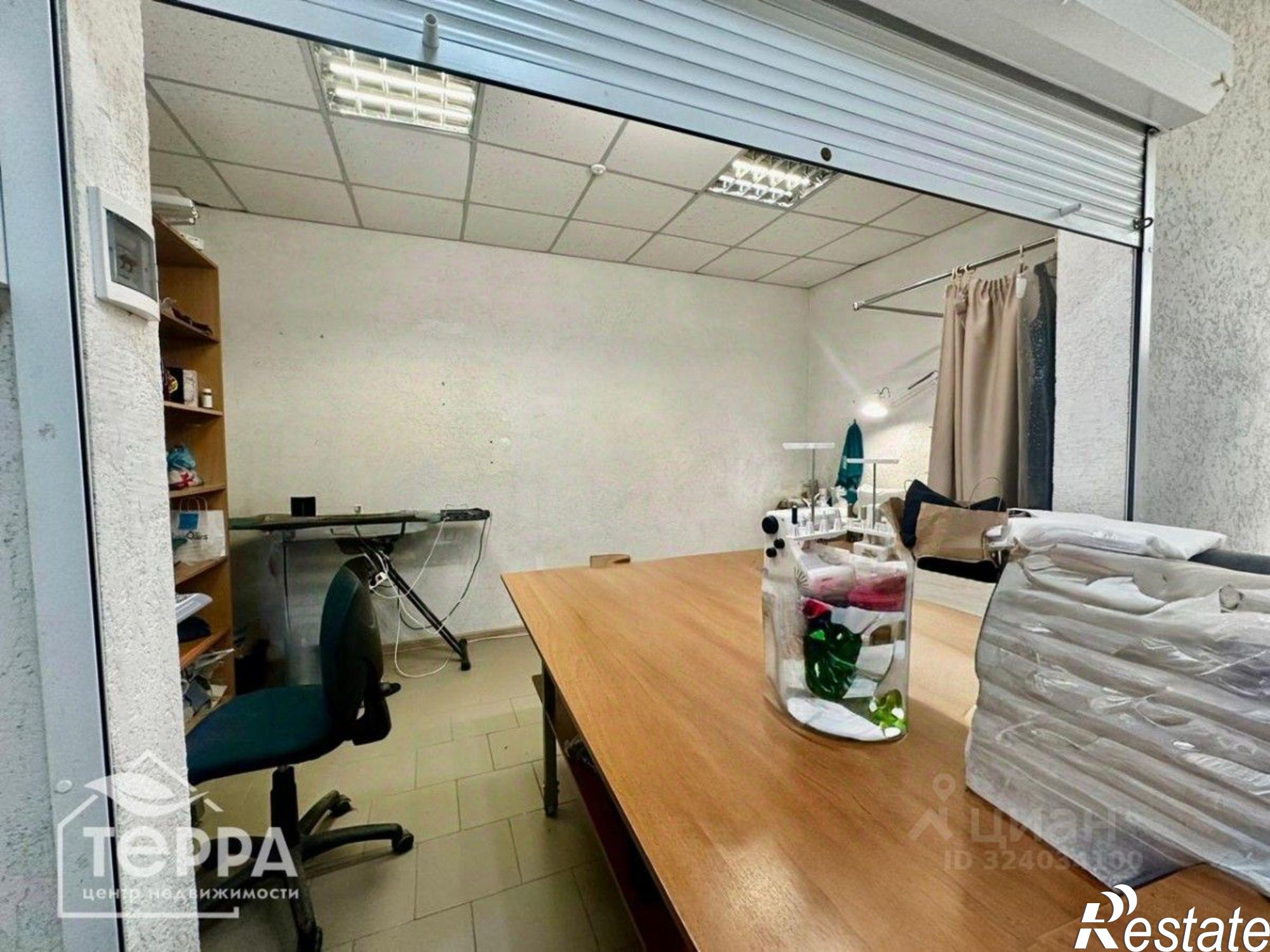 Купить торговое помещение за 2 523 820 рублей на проспект Победы, 59Е