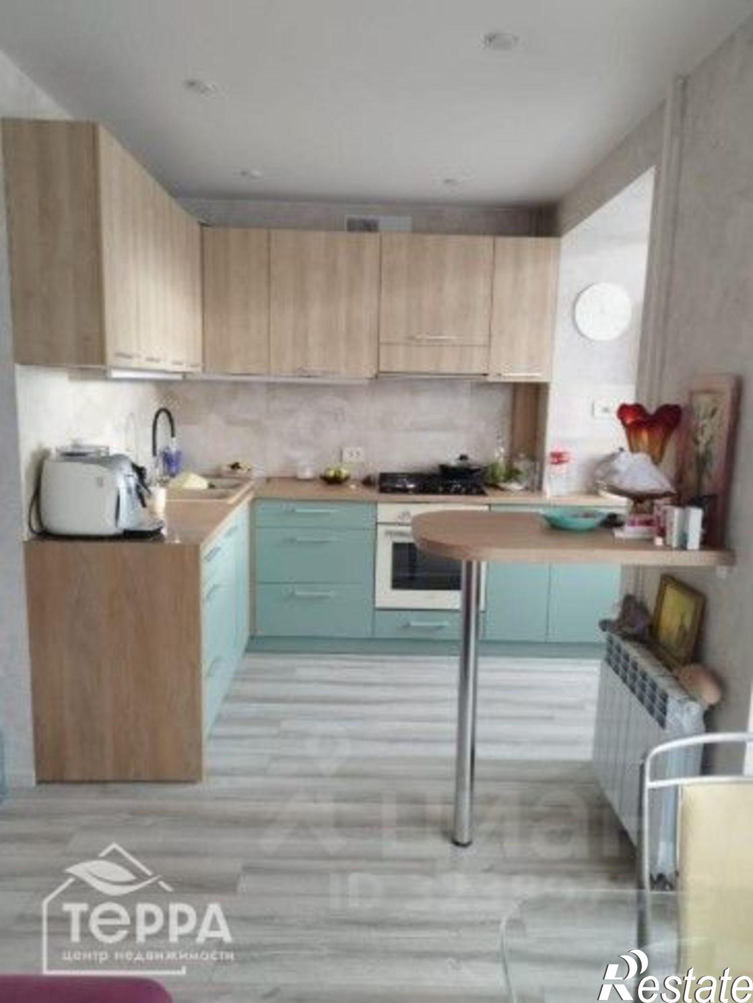 Купить квартиру за 10 410 000 рублей на ул Демышева, 156