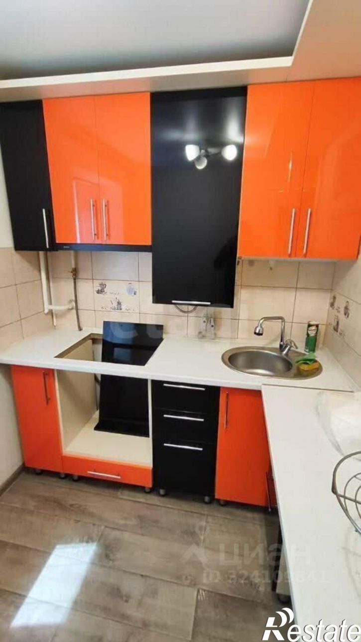 3-комн квартира пр-кт Победы, 20,  д. 20