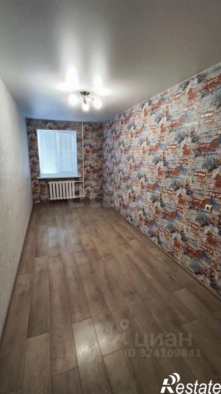 3-комн квартира пр-кт Победы, 20,  д. 20