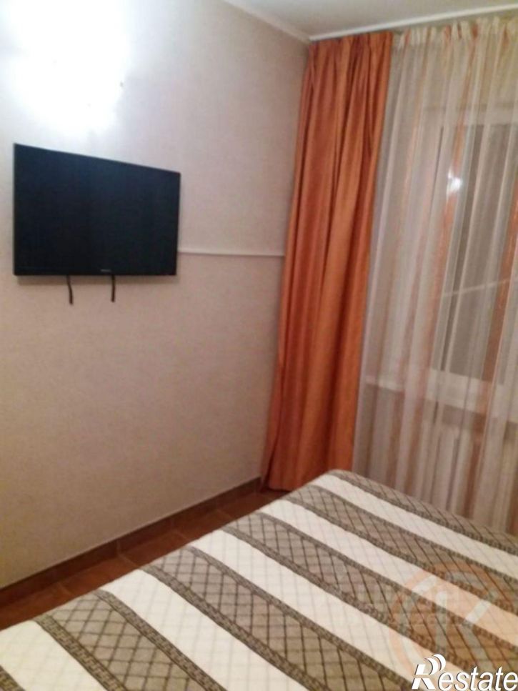 3-комн квартира Санаторная улица, 19,  д. 19