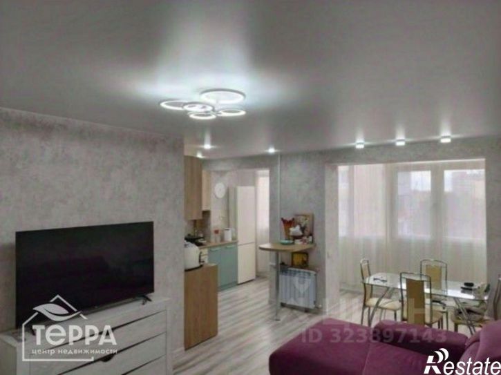 3-комн квартира ул Демышева, 156,  д. 156