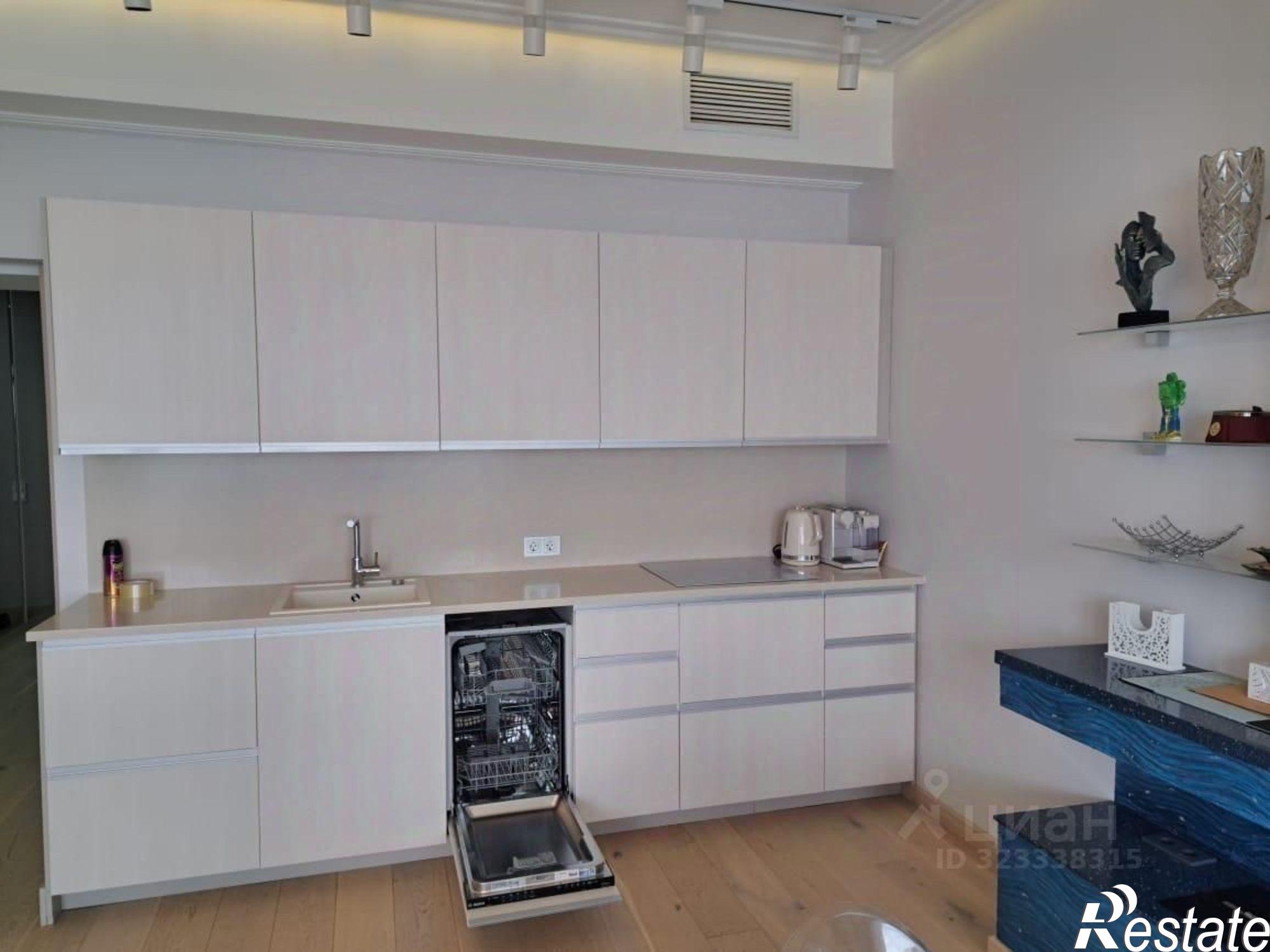 Сдать квартиру за 50 000 рублей на Симферопольская улица, 2Ф