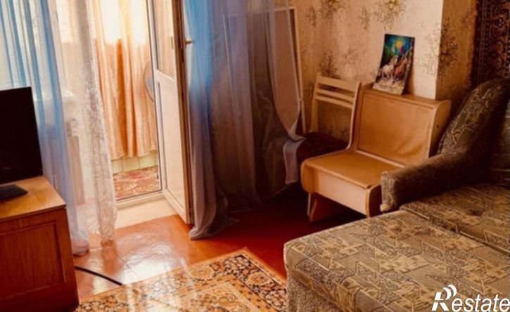 2-комн квартира улица 60-летия Октября, 9,  д. 9