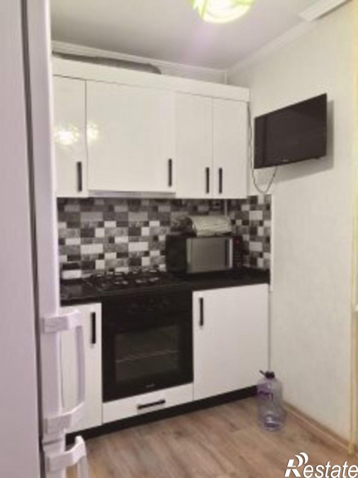 3-комн квартира ул Колхозная, 4,  д. 4