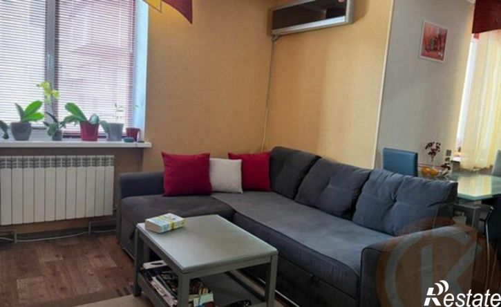 4-комн квартира ул Кропоткина, 63А,  д. 63А