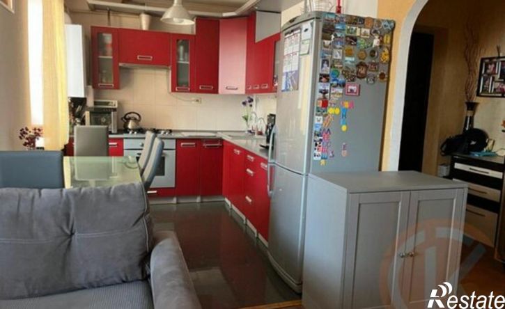 4-комн квартира ул Кропоткина, 63А,  д. 63А