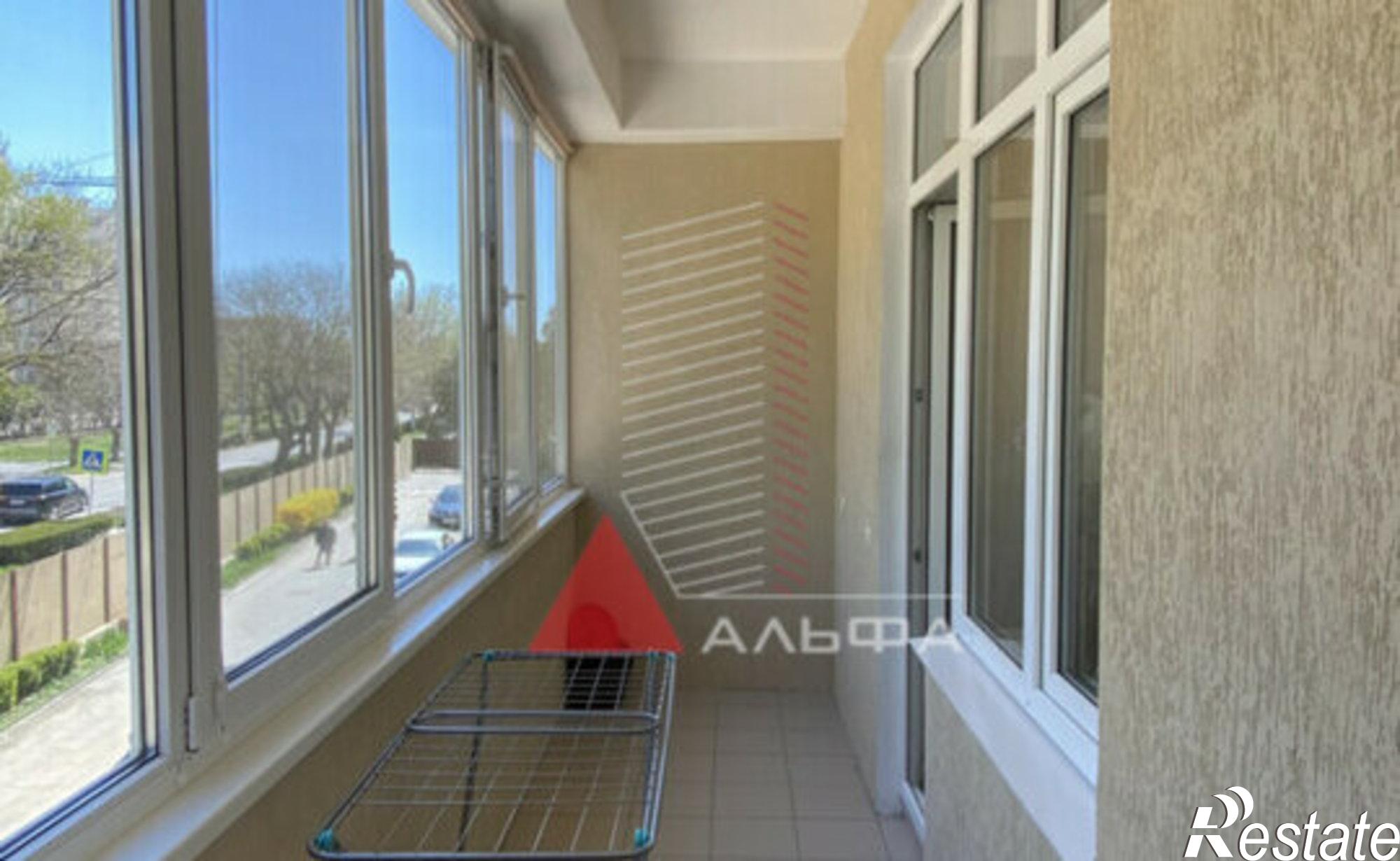 Купить квартиру за 16 300 000 рублей на ул Полупанова, 27А