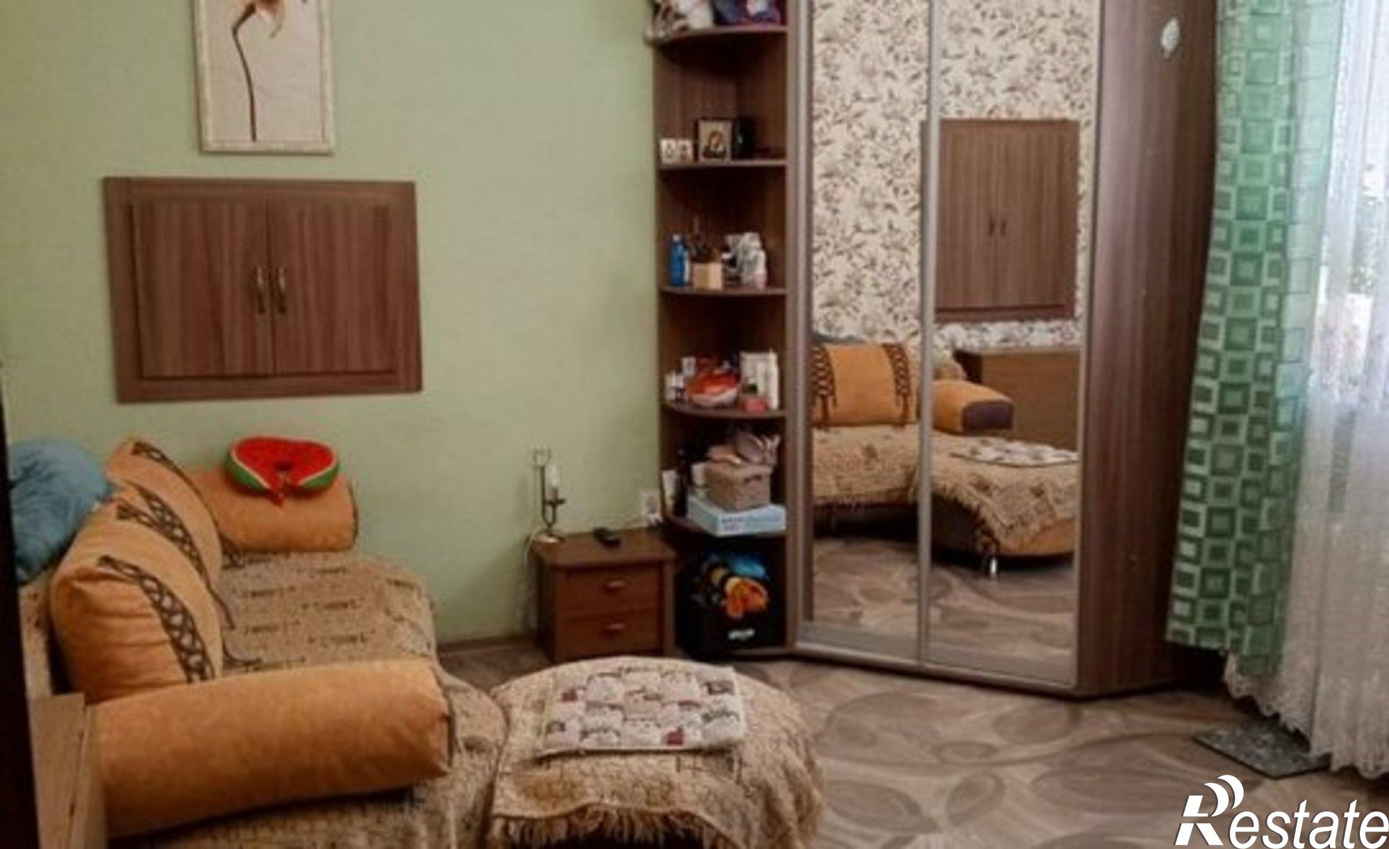 Купить квартиру за 15 500 000 рублей на ул Ивана Петриченко, 10