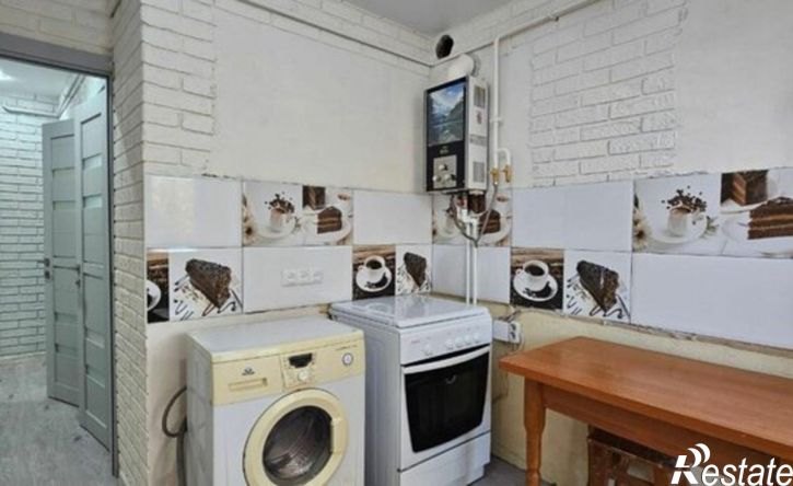 3-комн квартира ул Сытникова, 10,  д. 10