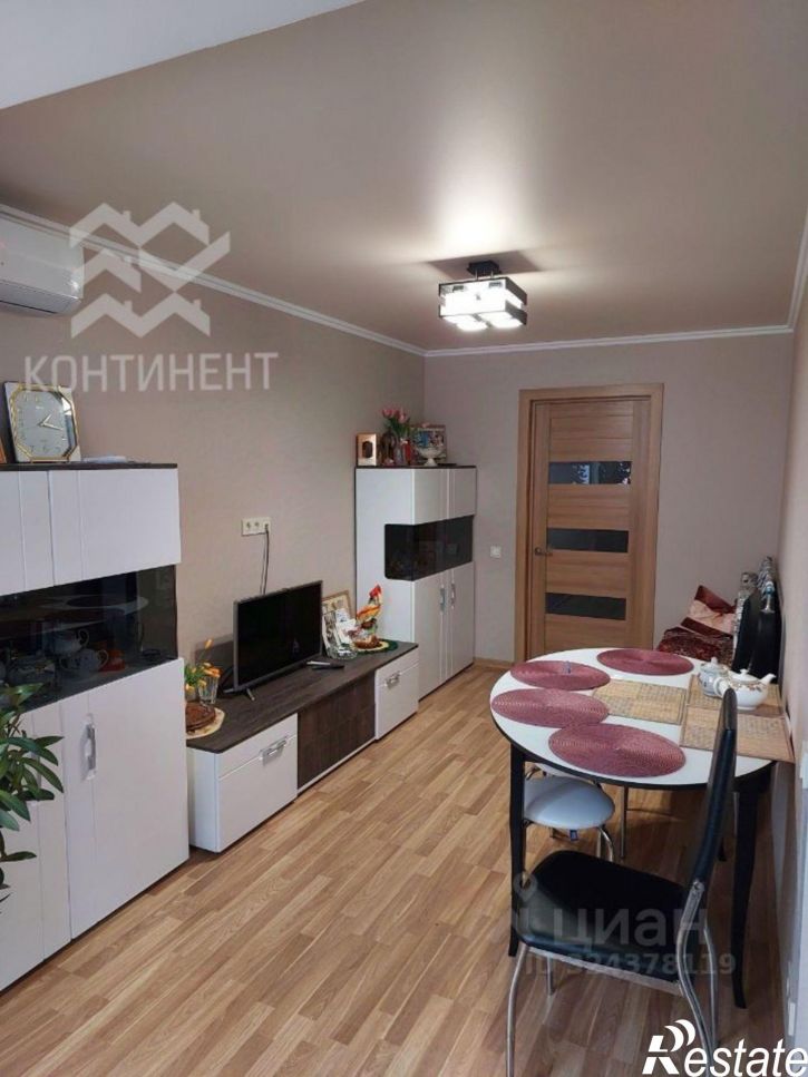 3-комн квартира пр-кт Победы, 33,  д. 33