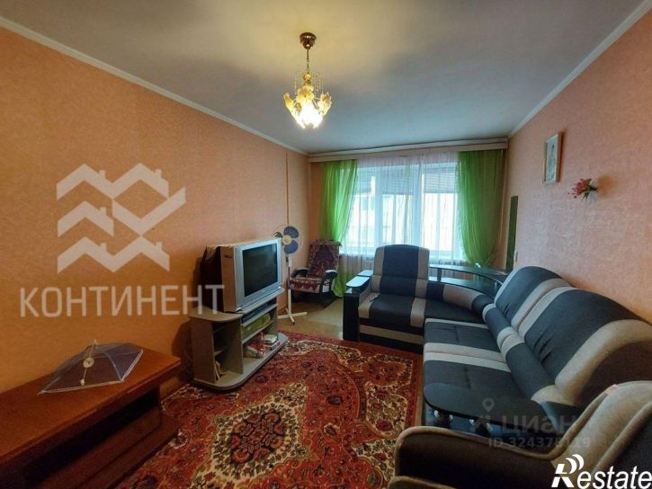 3-комн квартира пр-кт Победы, 33,  д. 33