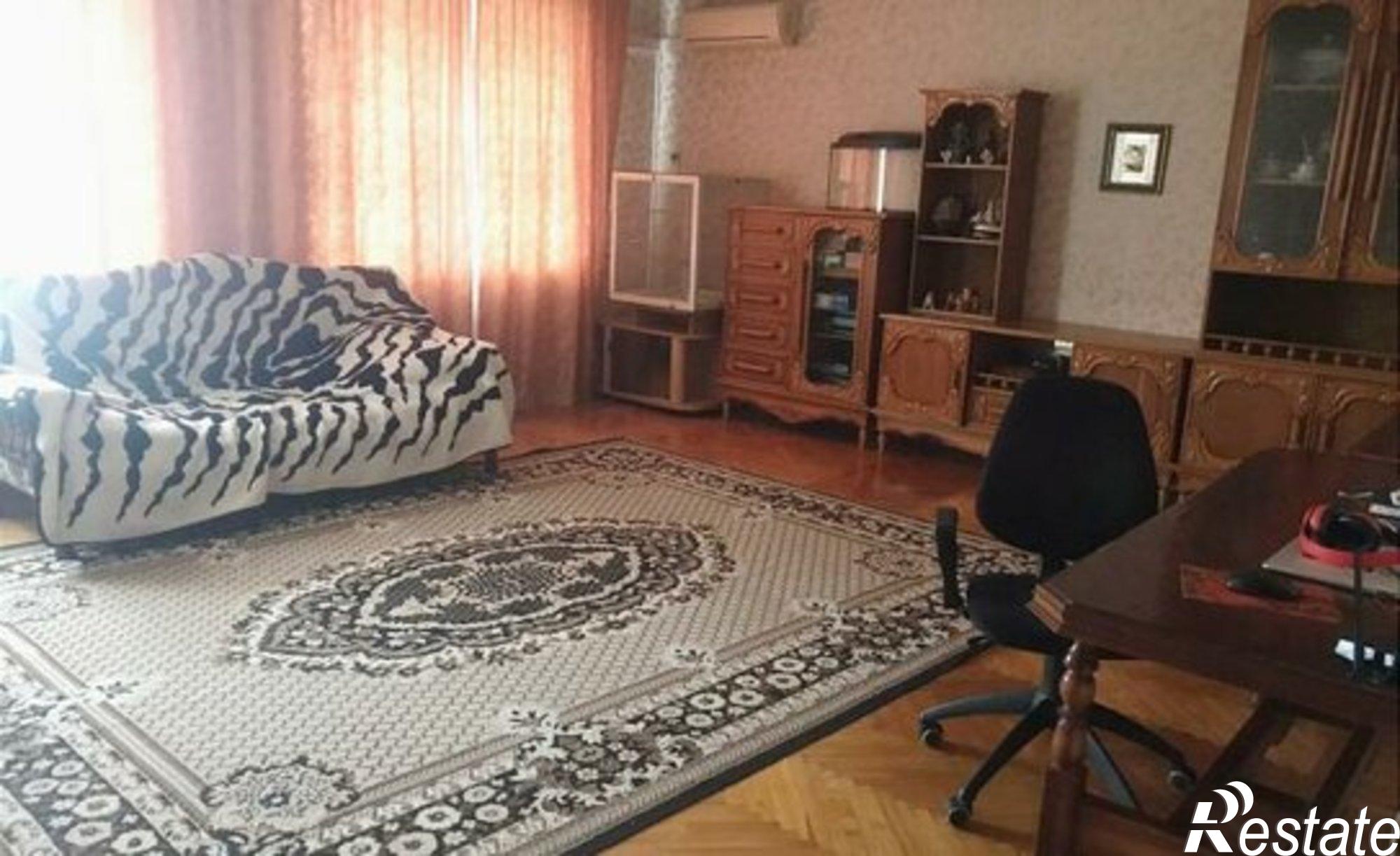 Купить квартиру за 20 000 000 рублей на ул Интернациональная, 132А