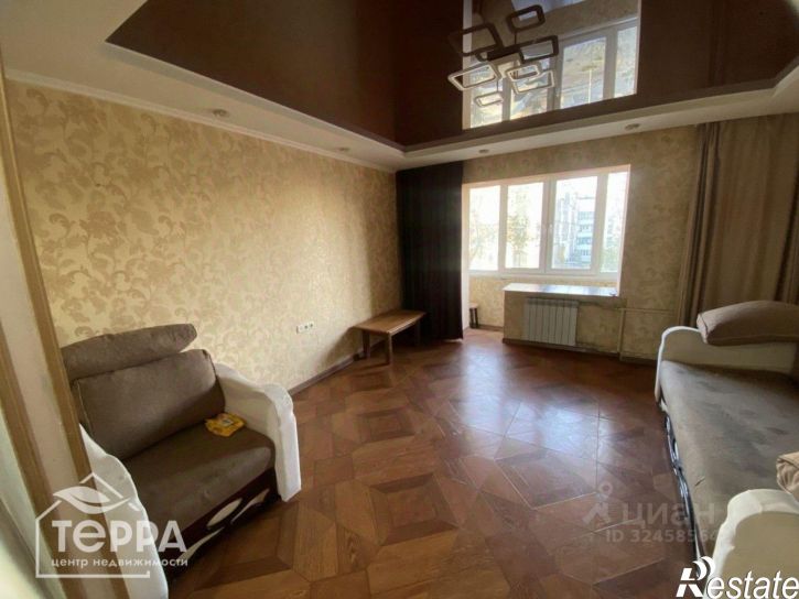 3-комн квартира ул им.60-летия ВЛКСМ, 10,  д. 10