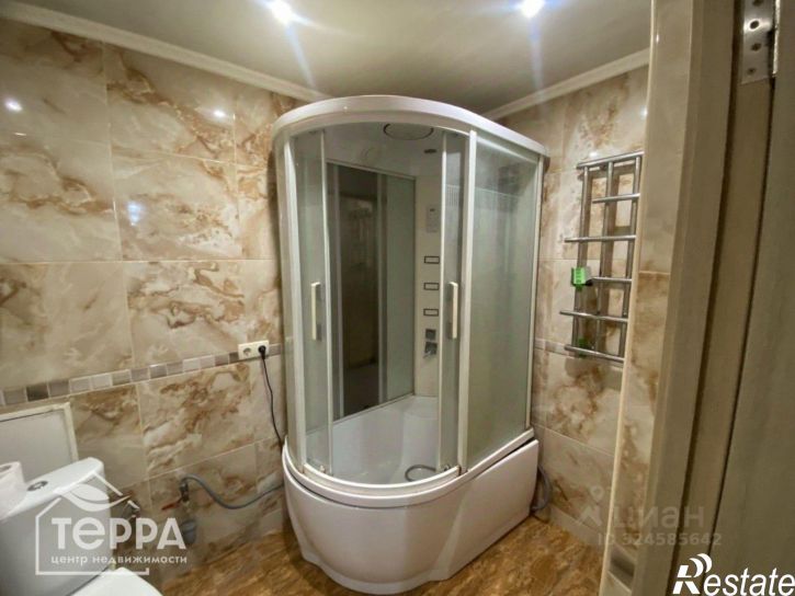 3-комн квартира ул им.60-летия ВЛКСМ, 10,  д. 10