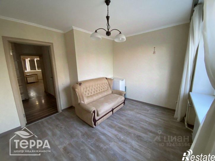 3-комн квартира ул им.60-летия ВЛКСМ, 10,  д. 10