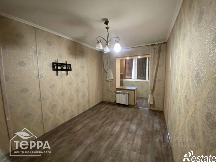 3-комн квартира ул им.60-летия ВЛКСМ, 10,  д. 10