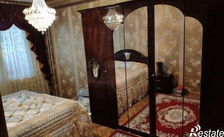 4-комн квартира улица Некрасова, 92,  д. 92