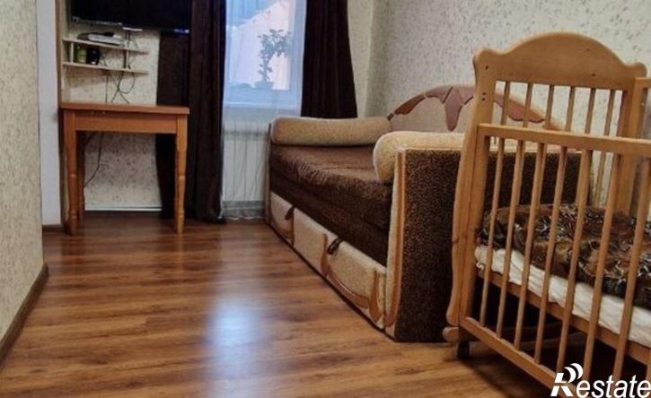 3-комн квартира ул Толстого, 8,  д. 8