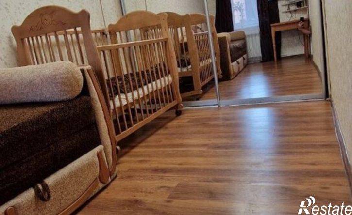 3-комн квартира ул Толстого, 8,  д. 8