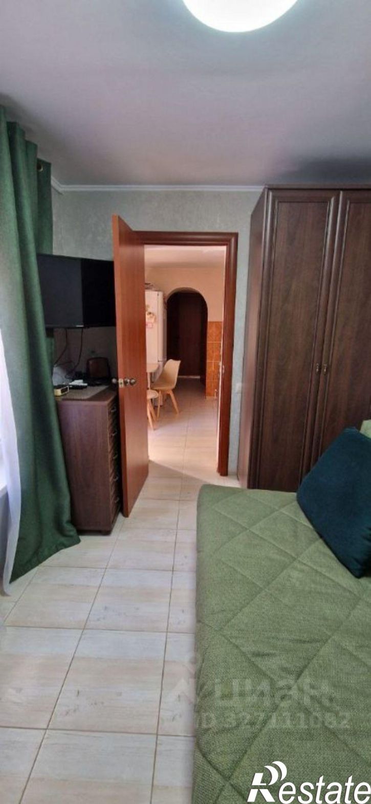 3-комн квартира ул Толстого, 8,  д. 8