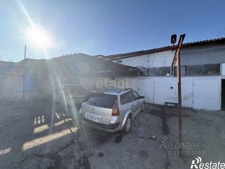 Склад улица Петриченко, 31,  д. 31