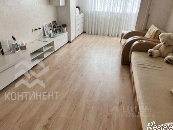 3-комн квартира пр-кт Победы, 38,  д. 38