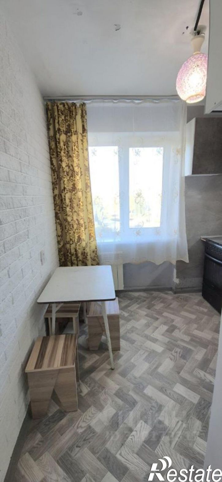 4-комн квартира улица Некрасова, 75,  д. 75